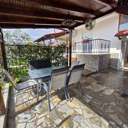 Villa Sunny Day Asproválta Exteriér fotografie